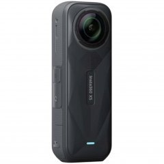 Экшн-камера Insta360 X5