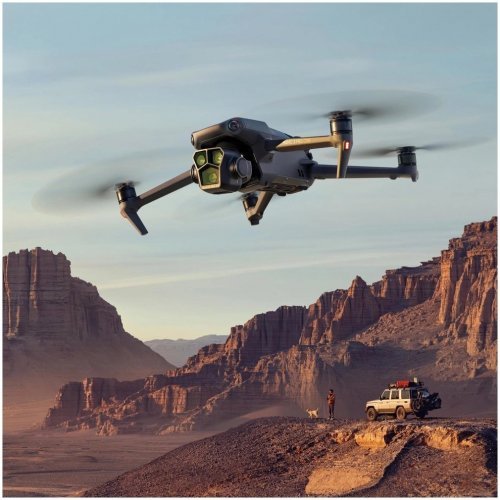 Квадрокоптер DJI Mavic 3 Pro Cine Premium Combo (DJI RC Pro)